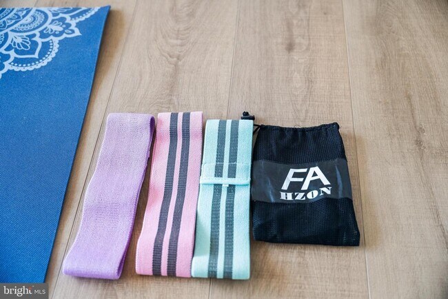 Building Photo - 4600 Duke St