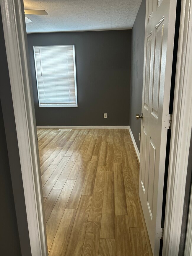 Building Photo - 1030 Finney Rd