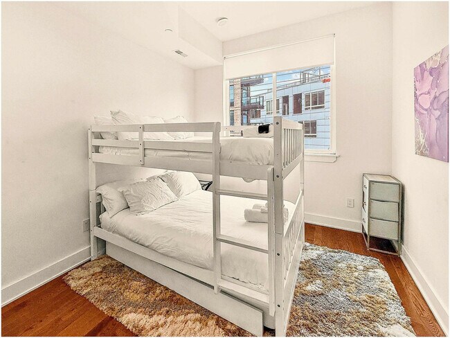 Building Photo - 1115 Germantown Ave