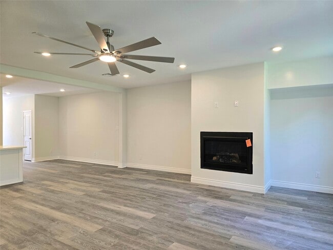 Building Photo - 12809 Andromeda Ct