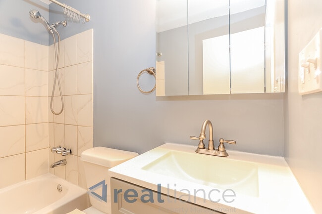 Building Photo - 7148 Talisman Ln