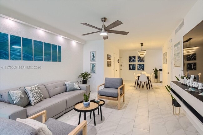 Building Photo - 2501 S Ocean Dr