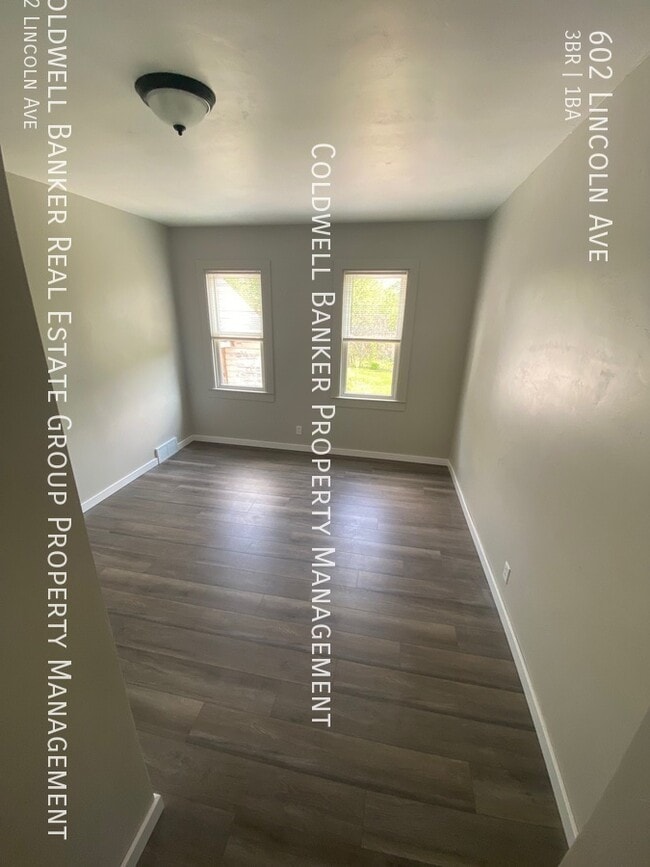 Building Photo - 602 Lincoln Ave