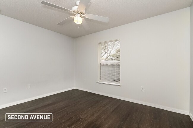 Building Photo - 3241 Bluestone Ave
