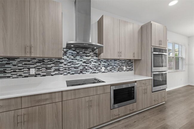 Building Photo - 33251 Sycamore Leaf Dr