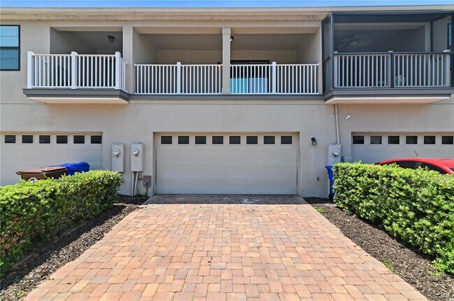 Building Photo - 2913 Windmill Dr