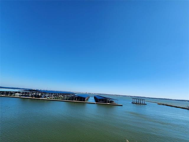 Building Photo - 714 Resort Dr