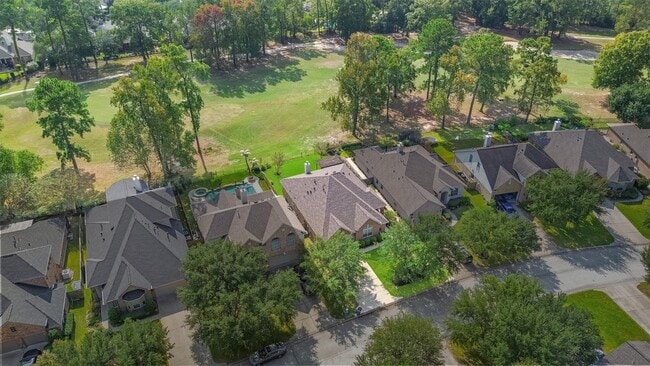 Building Photo - 20281 Southwood Oaks Dr