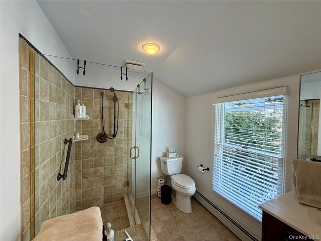 Building Photo - 109 14th Ave