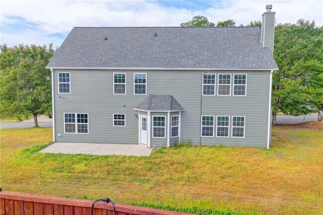 Building Photo - 831 New Liberty Way