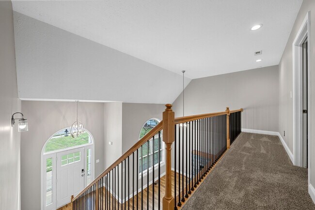 Building Photo - 1725 Rains Rd