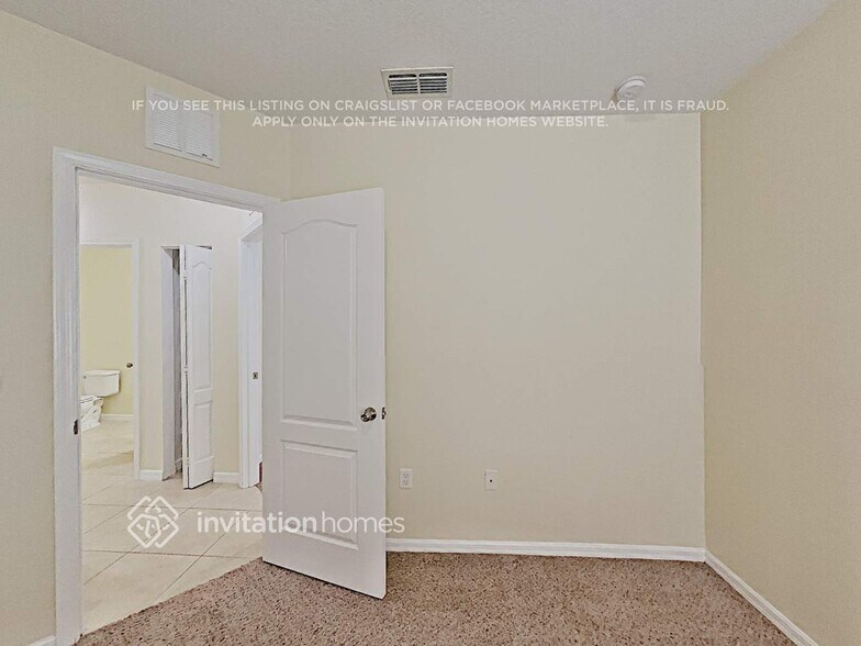 Building Photo - 4531 MacKenzie Way