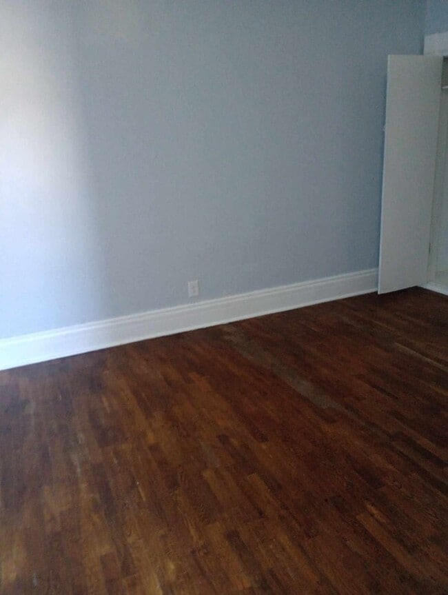 Building Photo - 1621-1623 Prospect Ave