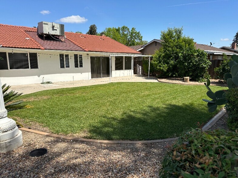 Building Photo - 3133 W Mill Creek Dr