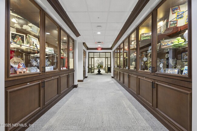 Building Photo - 225 Sweet Pne Trl