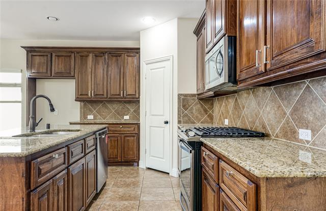 Building Photo - 1526 Derby Dr