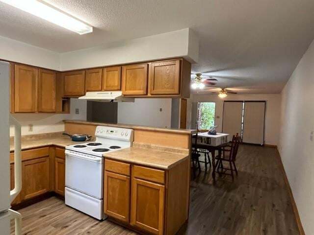 Building Photo - 35515 Oakridge Ave