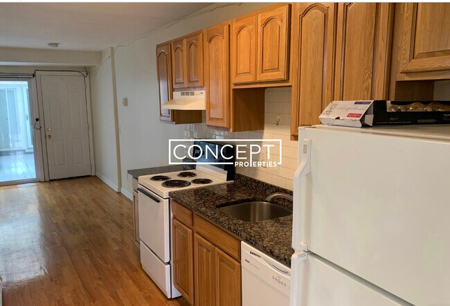 Primary Photo - 47 Symphony Rd