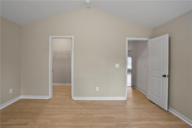 Building Photo - 2875 Dowell Farm Trce