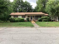 Building Photo - 5340 Jerri Ln