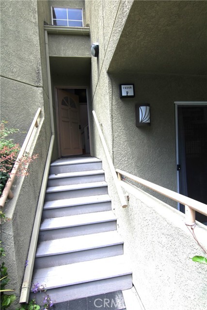 Building Photo - 15349 Hunsaker Ave
