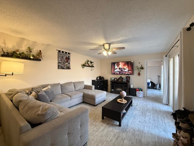 Building Photo - 1021 Springdale Cir