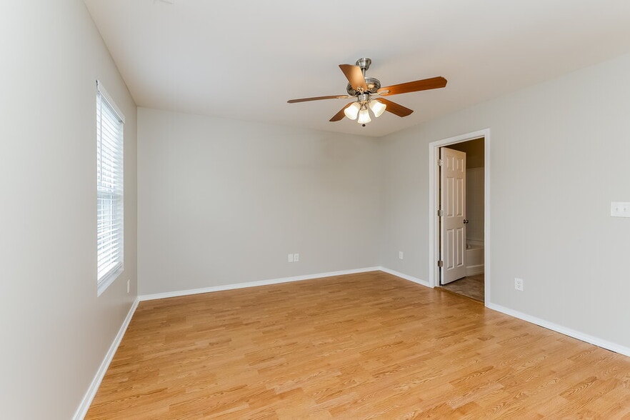 Building Photo - 5095 Joshua Way Ln