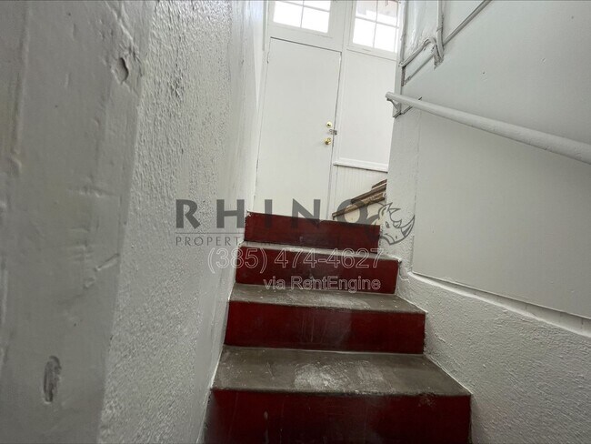 Building Photo - 1144 S 200 E