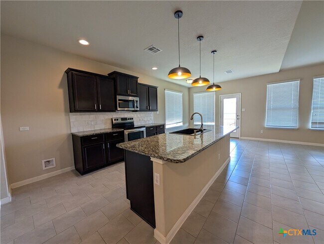 Building Photo - 2203 Flintshire Dr