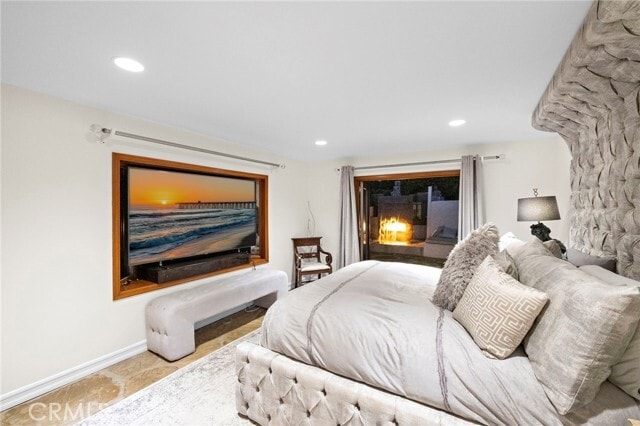 Building Photo - 4621 Wayne Rd