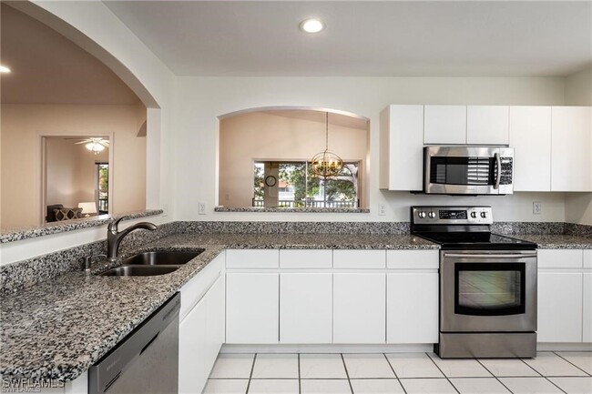 Building Photo - 100 Diamond Cir