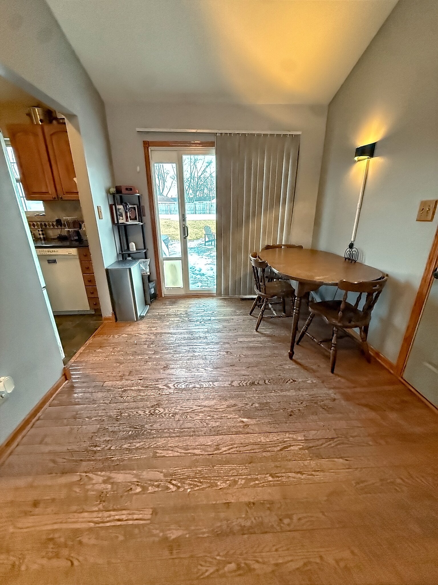 Building Photo - 236 N Middle Rd