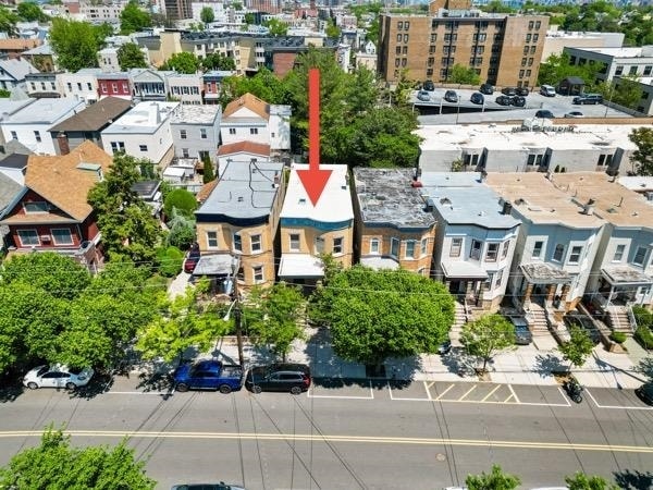Building Photo - 114 Shippen St