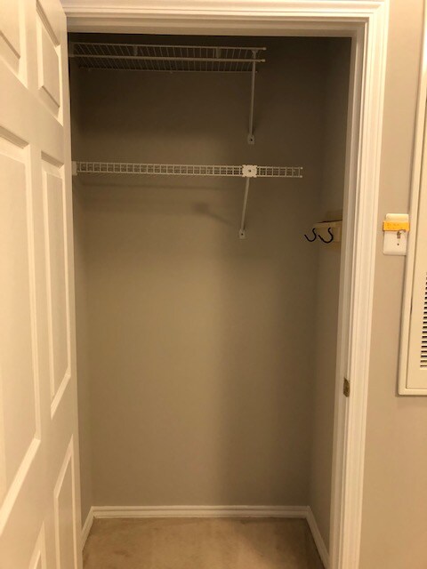 Building Photo - 13058 Autumn Woods Way