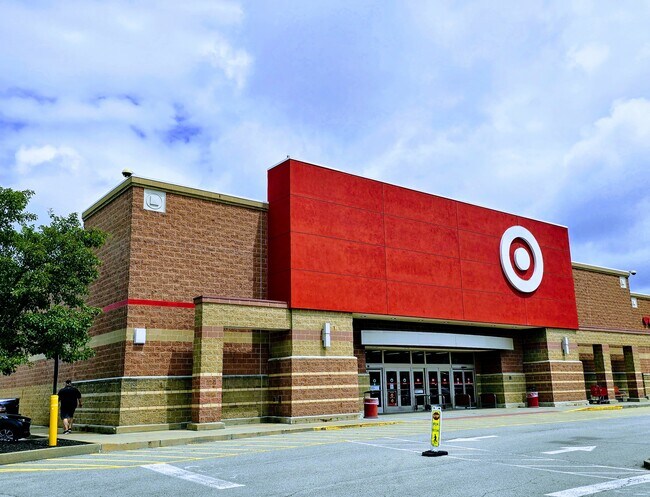 Building Photo - 314 E Lake St