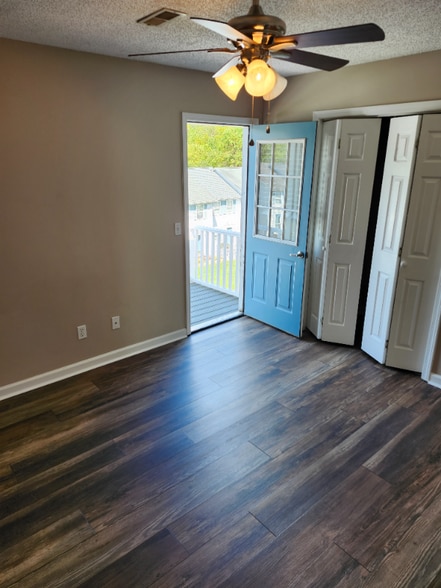 Building Photo - 219 Hunter Hills Cir