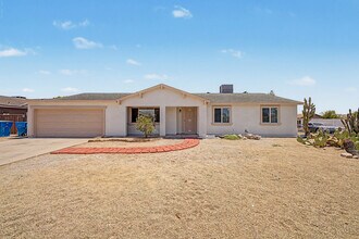 Building Photo - Single Family