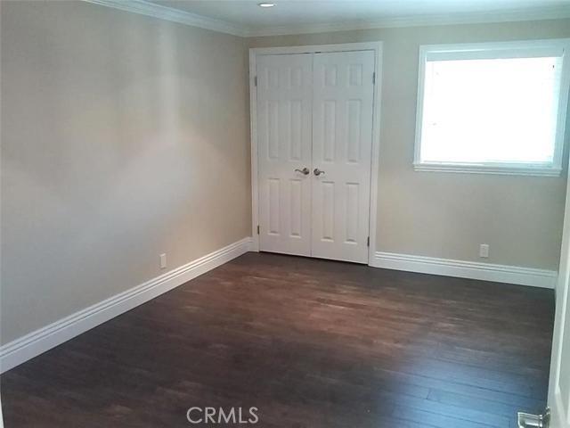 Building Photo - 608 Amber Dr