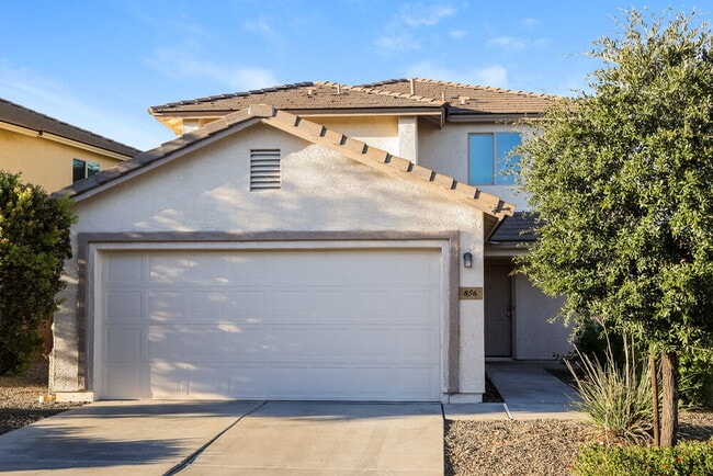 Building Photo - 856 W Calle Arroyo Norte