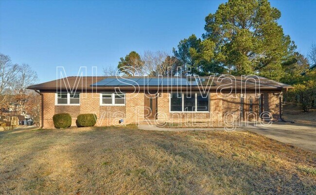 Building Photo - 701 Chandler Rd