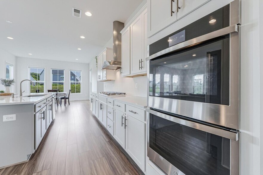 Building Photo - 23765 Fairfield Knl Ct