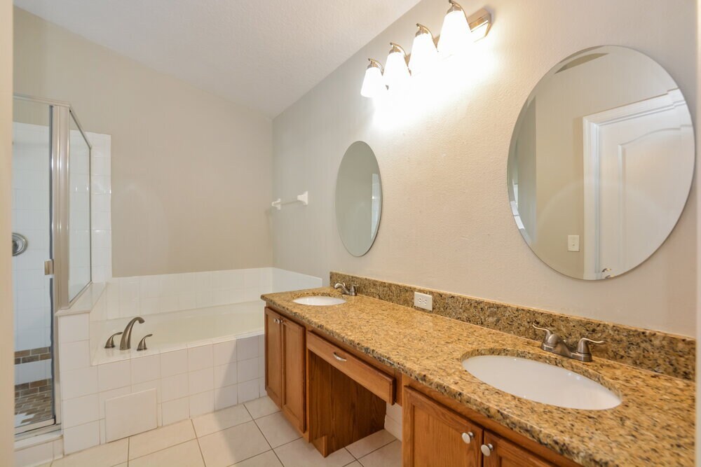 Building Photo - 231 Copper Oak Ct