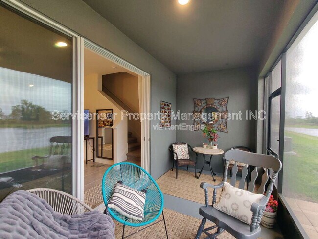 Building Photo - 32988 Major Oak Dr