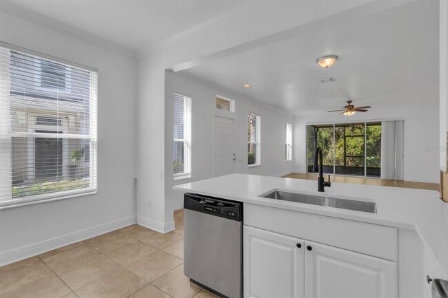 Building Photo - 5152 Hawkstone Dr