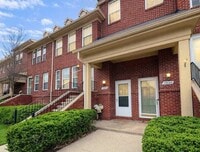 Building Photo - 15650 Stone Crossing Dr