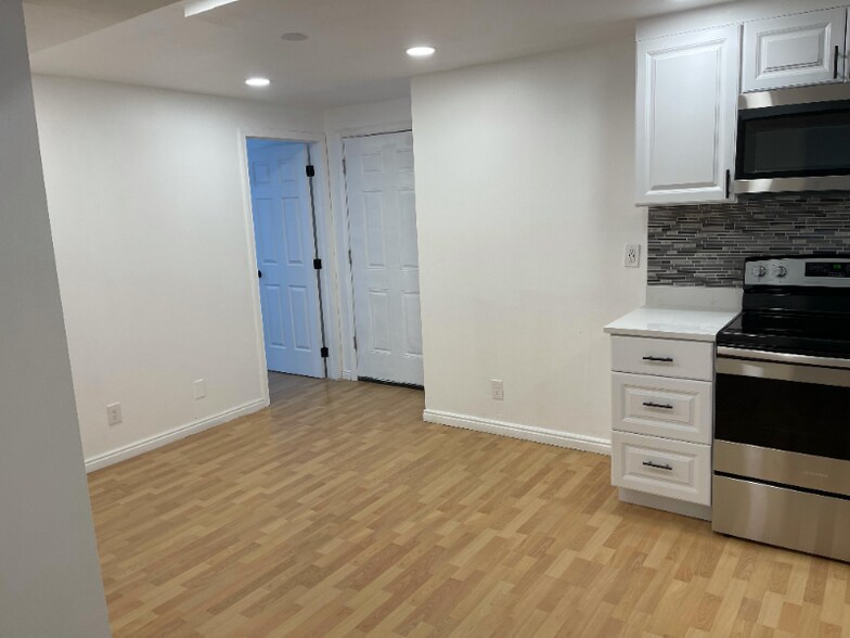 Building Photo - 1041 Cobalt Ln