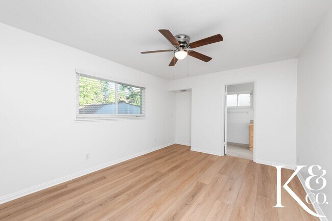 Building Photo - Charming 3-Bedroom Home with Pool in Prime...