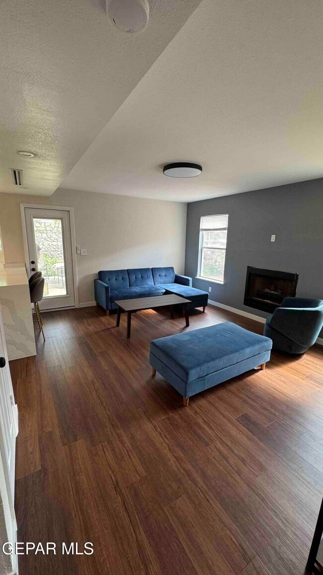 Building Photo - 7448 Plaza Taurina Dr
