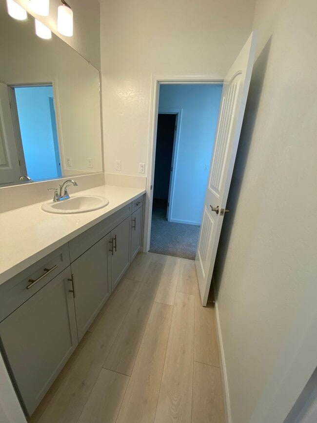 Building Photo - Spacious 4-Bedroom New Build in Prime Nort...