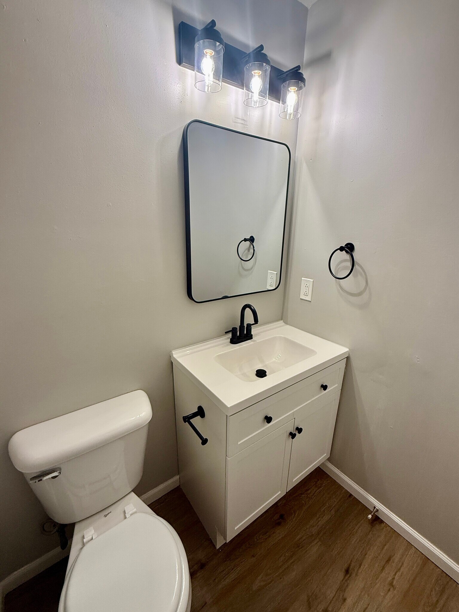 Building Photo - 4681 Grandover Dr